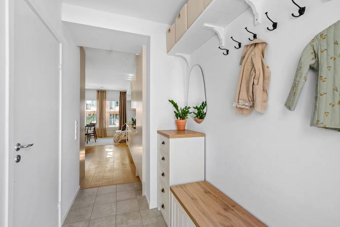 5 rum Radhus på Solstigen 18B Sollentuna Väsjön Sollentuna kommun - bild 9