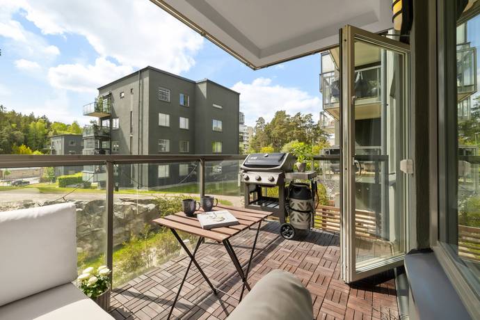 3 rum lägenhet på Näsbylundsvägen 18 Roslags Näsby, Täby kommun - bild 1