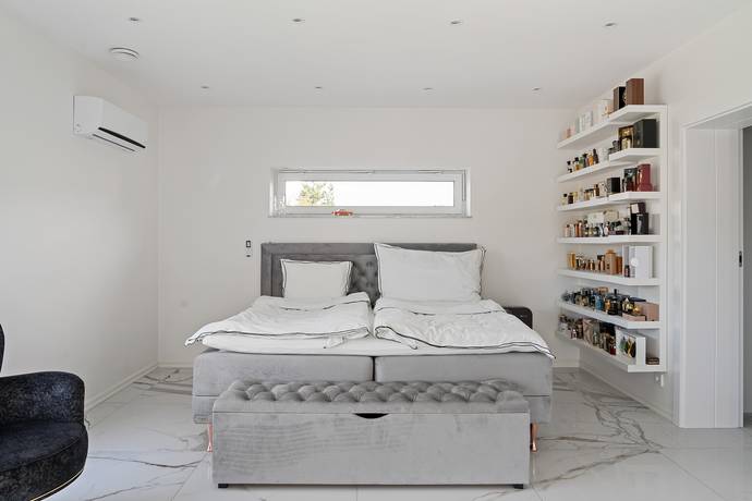 365 m² Villa på Järpvägen 24 Järfälla kommun - bild 39