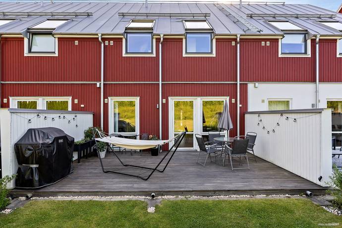 4 rum radhus på Kristinelundsvägen 13 B Runnaby, Örebro kommun - bild 4