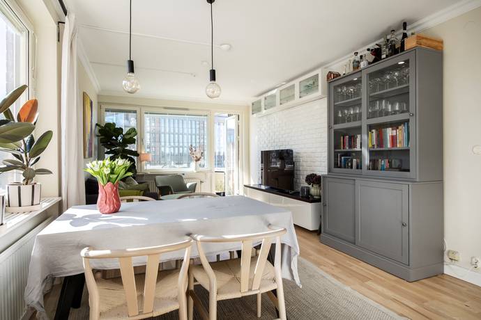 3 rum lägenhet på Alphyddevägen 53 Alphyddan, Nacka kommun - bild 4
