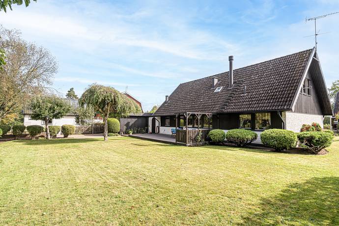 6 rum Villa på Väpnaregatan 43 Hässleholm - Centralt Hässleholms kommun - bild 2