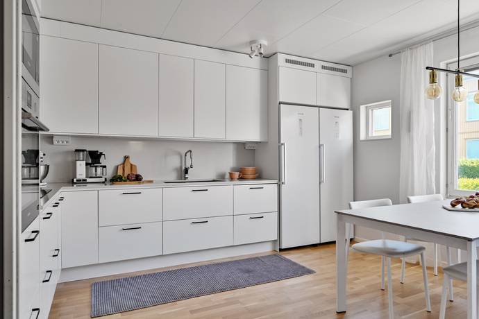 5 rum kedjehus på Nidarosslingan 5 Skälby, Järfälla kommun - bild 5