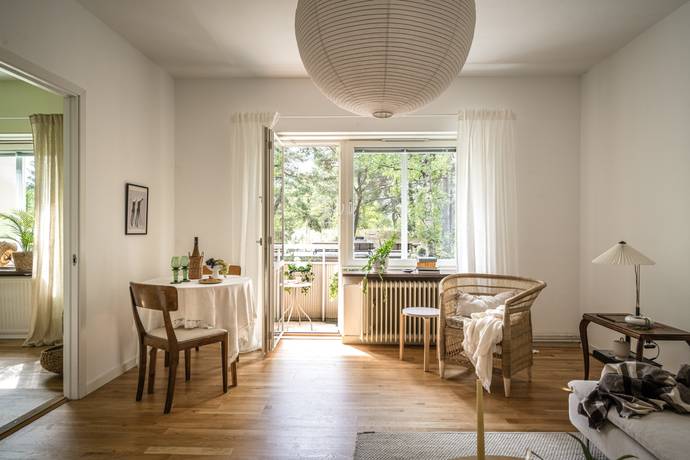 2 rum lägenhet på Midsommarvägen 23 Midsommarkransen, Stockholms kommun - bild 4