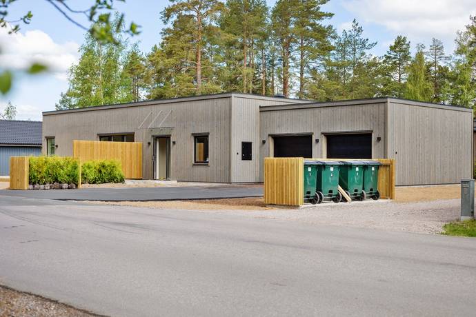 6 rum villa på Gamla landsvägen 98C Övre Svärtinge, Norrköpings kommun - bild 1