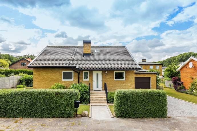 5 rum villa på Hundramannavägen 8 Trollsjöområdet, Eslövs kommun - bild 1