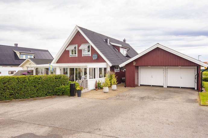Majåker, Lidköpings kommun