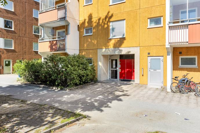 3 rum Lägenhet på Lofotengatan 14, 2 Tr Husby Stockholms kommun - bild 15