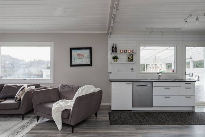 7 rum Villa på Runhällsgatan 15 Enköpings kommun - bild 13