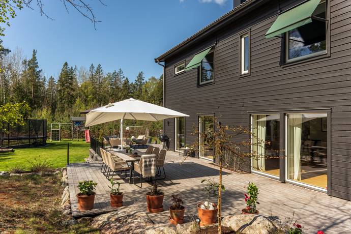 8 rum Villa på Västerskärsringen 41B Svinninge Österåkers kommun - bild 23