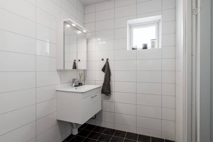 5 rum Radhus på Gullrisgatan 2C Sörby Kumla kommun - bild 13