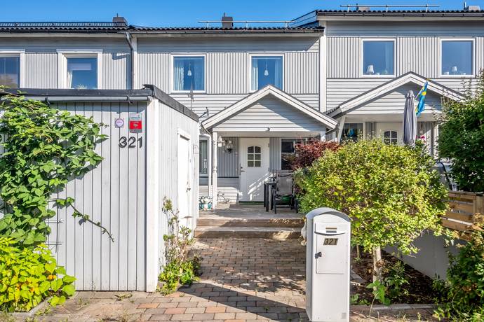 Svartbäckens by 321, Svartbäcken, Haninge kommun