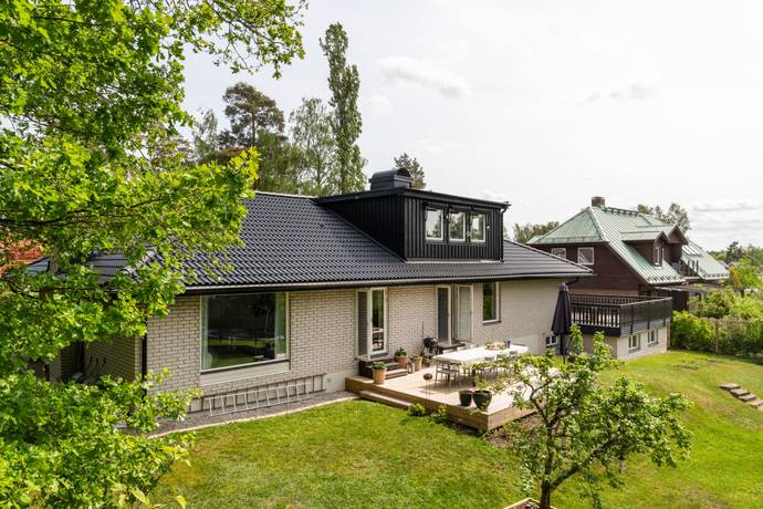 7 rum Villa på Sandstensvägen 17 Ensta Täby kommun - bild 44