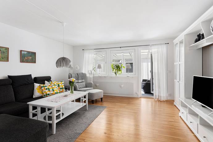 3 rum Radhus på Ängvaktarvägen 51 Långängen Hallsbergs kommun - bild 9