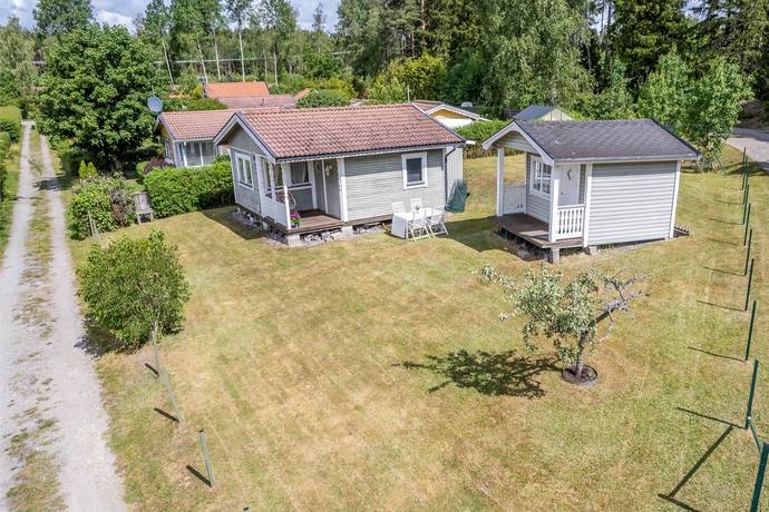 2 rum fritidshus på Kevan Stugby 24 Bro - Kevan, Upplands-Bro kommun - bild 1