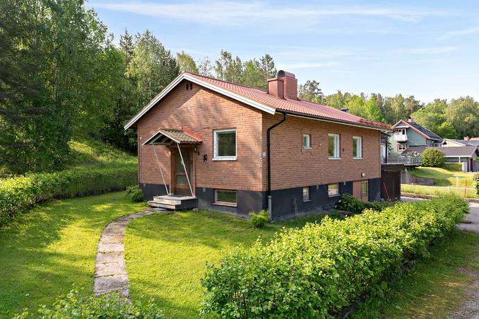 6 rum villa på Brobergsvägen 30 Söderhamn, Söderhamns kommun - bild 1