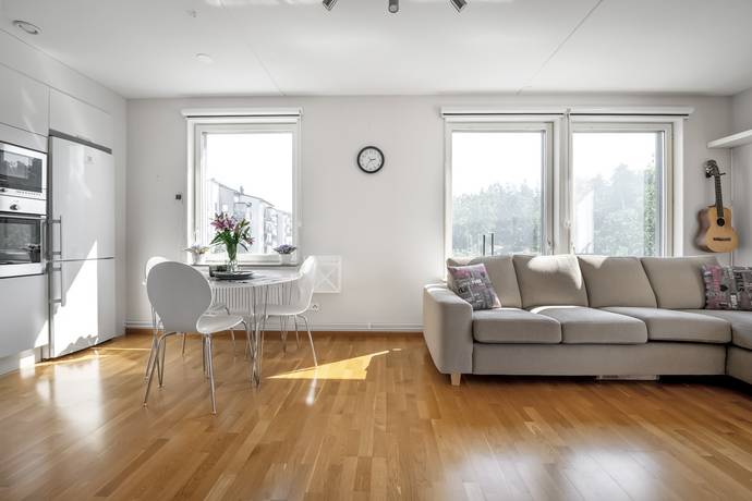 2 rum lägenhet på Publikvägen 9 Farstadal, Värmdö kommun - bild 3