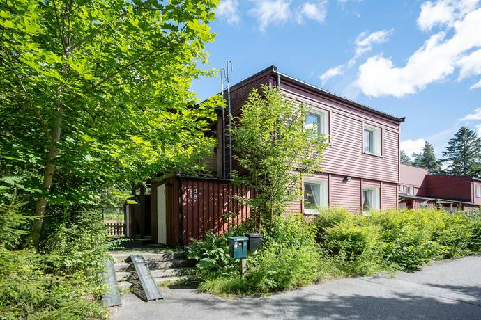Skolrådsvägen 18, Mårtensberg, Haninge kommun