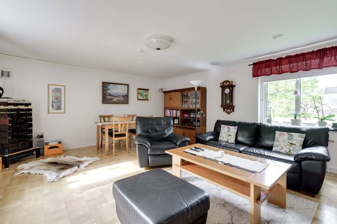 4 rum Villa på Rättarevägen 1C Hjärsta Örebro kommun - bild 11