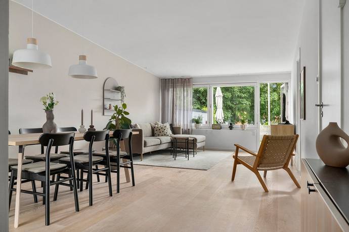 3 rum radhus på Rönnstigen 8 Centralt, Svedala kommun - bild 1