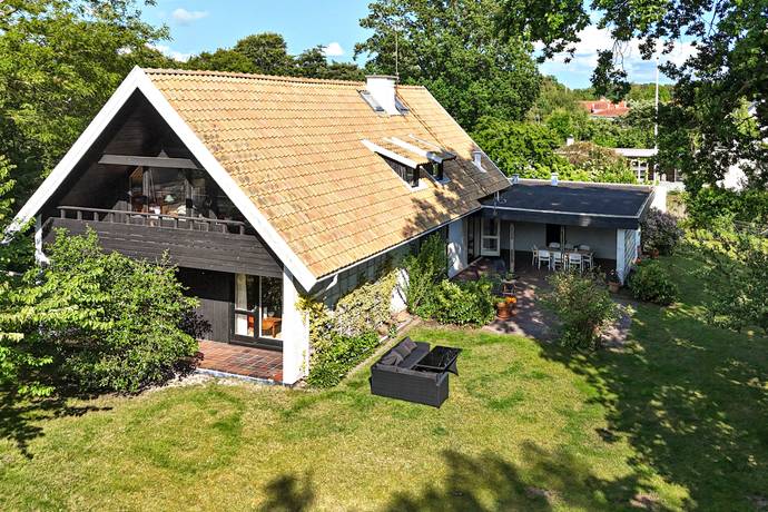 9 rum villa på Västervångsvägen 25B Falsterbo, Vellinge kommun - bild 1