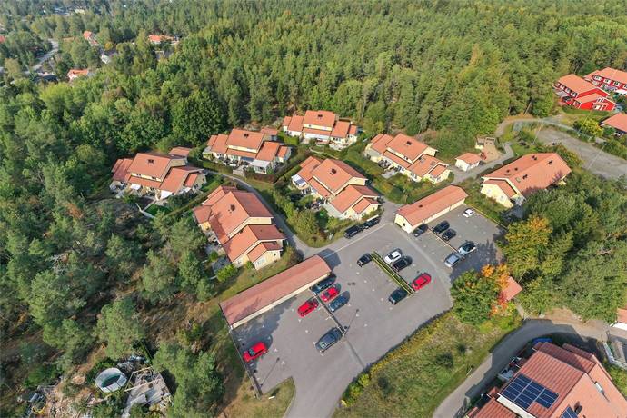 2 rum Radhus på Tallsättravägen 207 Margretelund - Tallsättra Österåkers kommun - bild 29