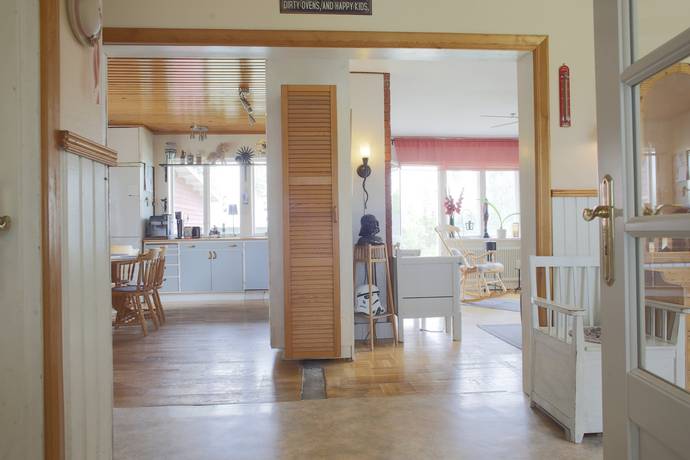 5 rum Gård utan jordbruk på Kauppinen 134 Kauppinen Kiruna kommun - bild 12