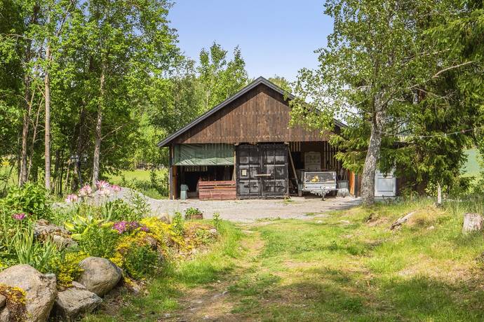 2 rum Vinterbonat fritidshus på Skälby 155 Saladamm Sala kommun - bild 22