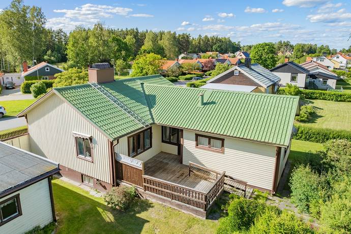 6 rum villa på Hesselbomsvägen 8 Götetorp, Hammarö kommun - bild 2