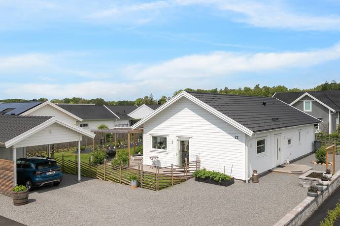 3 rum villa på Värabjärsvägen 22 Tvååker, Varbergs kommun - bild 1