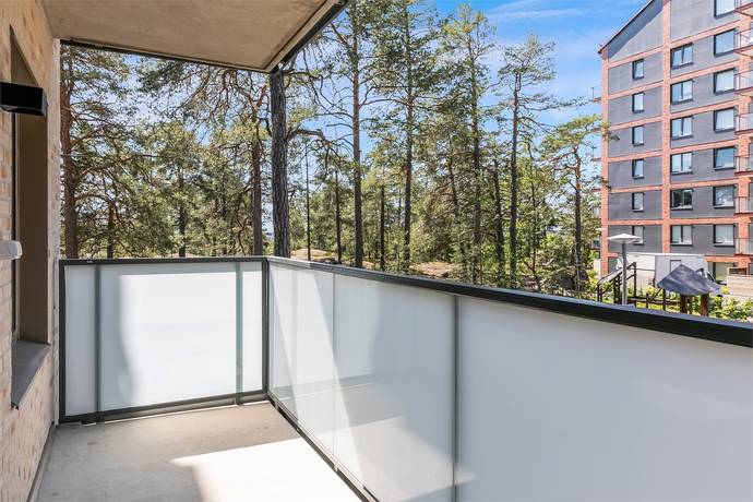 1 rum lägenhet på Eriksgränd 9 Jakobsberg, Järfälla kommun - bild 2