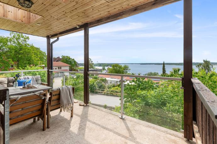 4 rum villa på Mälarvägen 16 Hässelby Södra Villastad, Stockholms kommun - bild 2