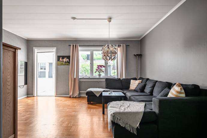 villa på Svarvargatan 4 Holmsund, Umeå kommun - bild 3