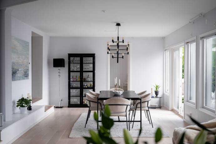 6 rum villa på Klövervägen 6 Nora, Danderyds kommun - bild 3