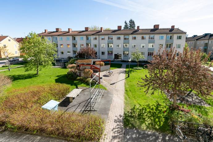 3 rum Lägenhet på Folkungagatan 38B Centralt väster Örebro kommun - bild 1