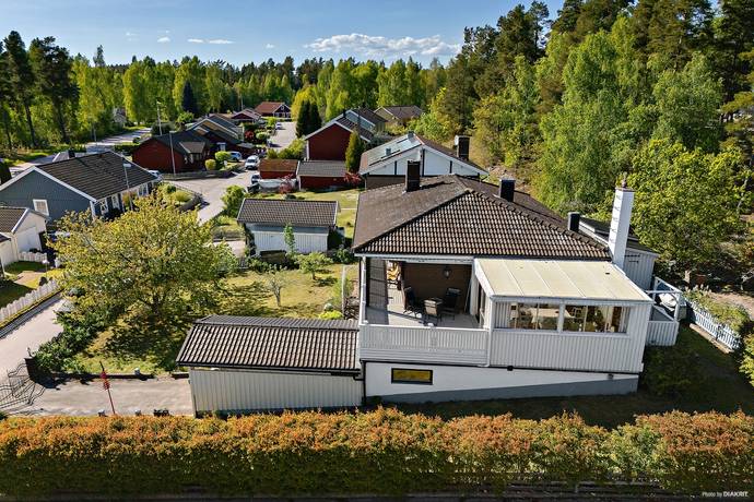 8 rum Villa på Solvägen 15C Loftahammar Västerviks kommun - bild 3