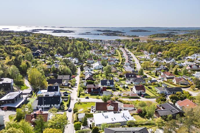 8 rum villa på Kopparåsen 8B Billdal, Göteborgs kommun - bild 2