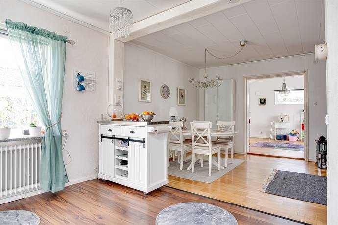 4 rum Villa på Birkagatan 36 Kungsörs kommun - bild 17