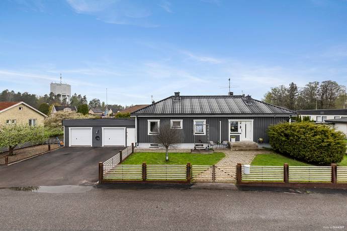 8 rum Villa på Kungsstigen 3 Kumla Kumla kommun - bild 7