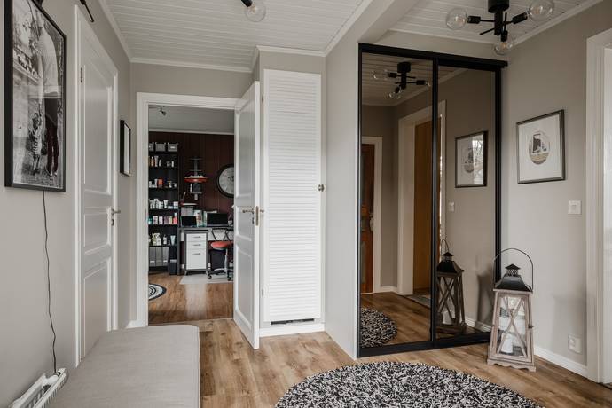 8 rum Villa på Mellangatan 39 Centrum Karlsborgs kommun - bild 17