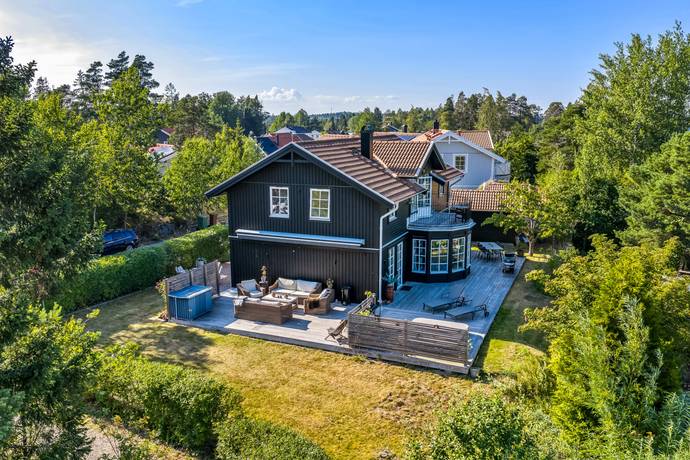 6 rum villa på Barkvägen 7 Kyrkviken, Haninge kommun - bild 4