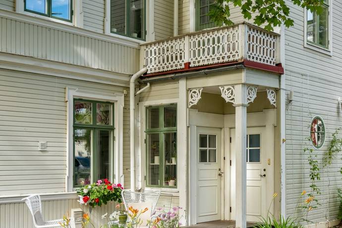 11 rum villa på Tingsgatan 2A & 2B Odenslund, Östersunds kommun - bild 3