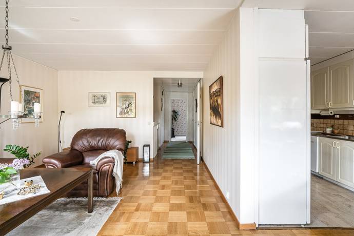 6 rum Radhus på Champinjonvägen 32 Sörskogen Huddinge kommun - bild 20