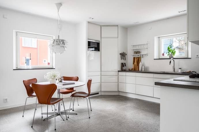 4 rum villa på Salongsgatan 52 Västra Hamnen, Malmö kommun - bild 1