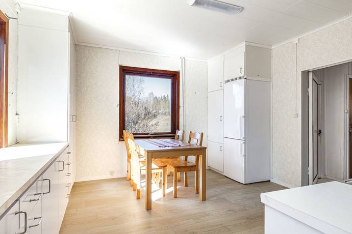 3 rum Villa på Fröstland 221 Bjärtrå Kramfors kommun - bild 8