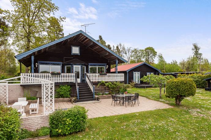 3 rum Vinterbonat fritidshus på Gummarövägen 4 Gummarön Norrtälje kommun - bild 2