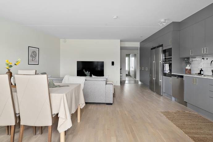 3 rum lägenhet på Rödlönnsgången 26 Centrala Hisingen, Göteborgs kommun - bild 3