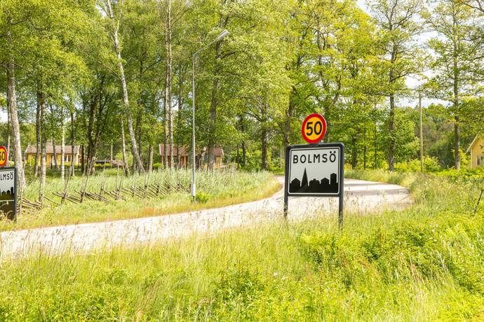 tomt på Unik Tomt vid Sjön Bolmen – Bygg din Dröm och Skapa Möjligheter Bolmsö, Ljungby kommun - bild 5