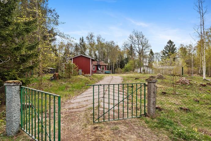 2 rum Vinterbonat fritidshus på Prästtorpsvägen 24 Mälby Norrtälje kommun - bild 17