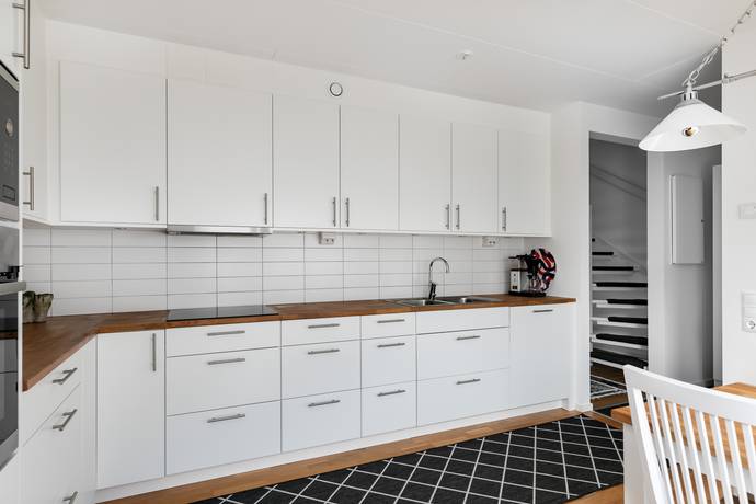 4 rum Radhus på Nästegårdsvägen 5A Lillån Örebro kommun - bild 4